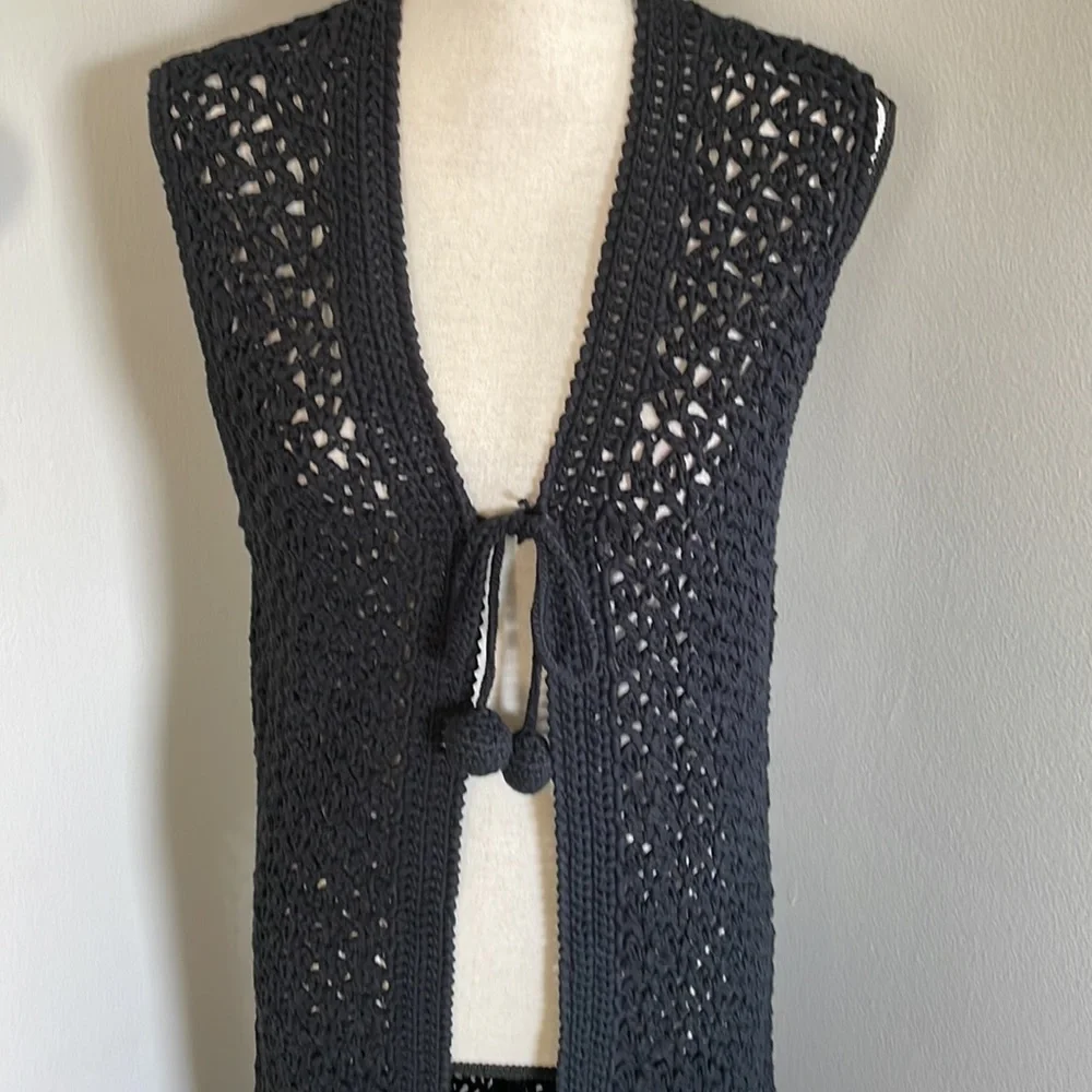 Population maxi knit vest - Picture 2 of 8